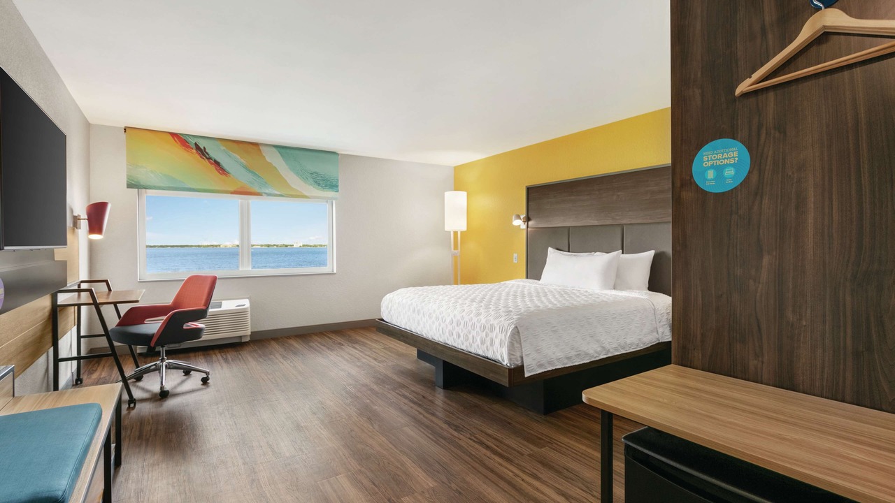 Photo of Bedroom in Sebring