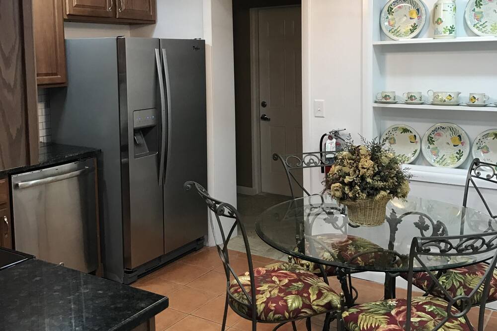 Photo of Kitchen in Yacht Club