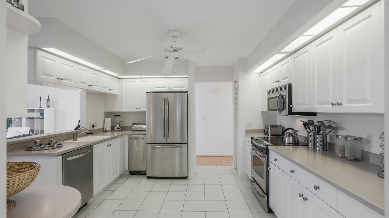 Photo of Kitchen in Heron's Landing