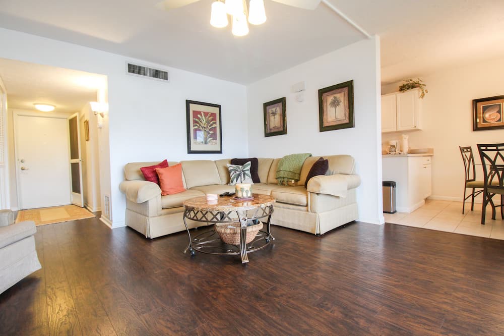 Photo of Livingroom in Braden River