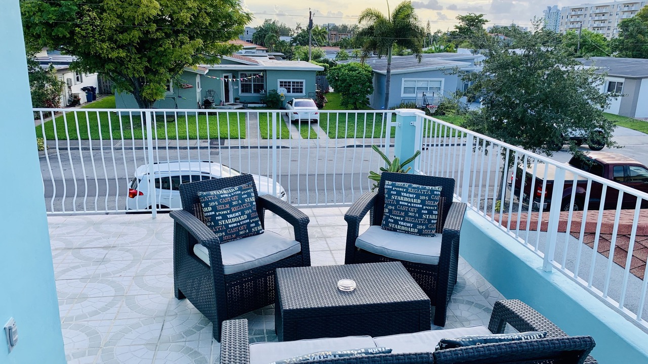Photo of Outdoor in North Bay Village