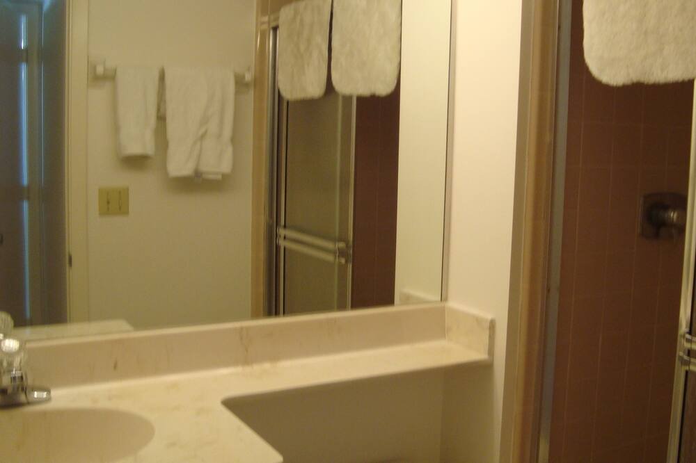 Photo of Bathroom in Fort Myers Beach