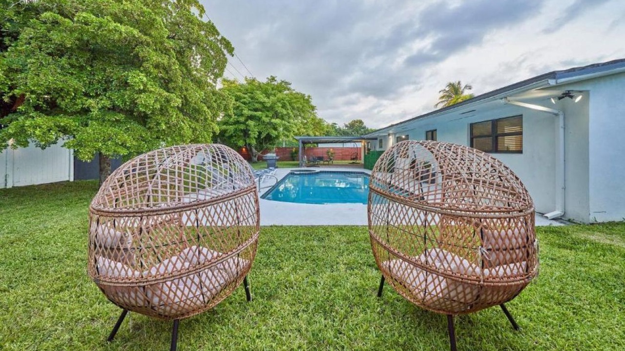 Photo of Outdoor in North Miami Beach