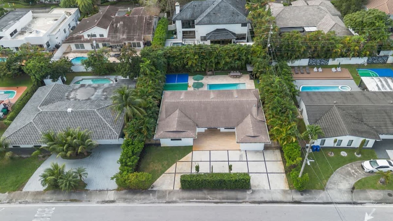Photo of Outdoor in North Miami Beach