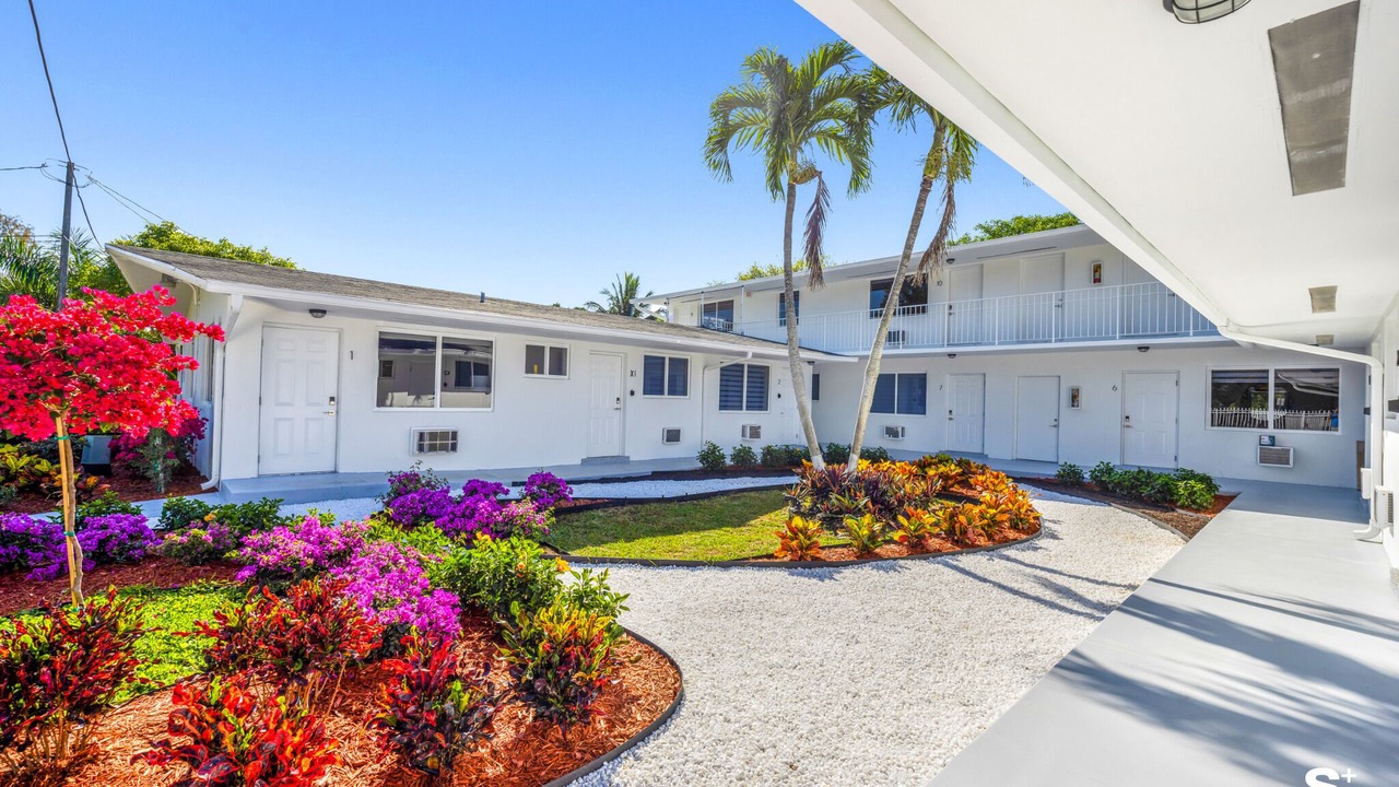 Photo of Outdoor in North Miami