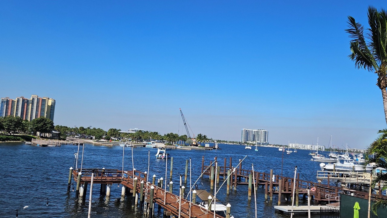 Photo of Others in Singer Island