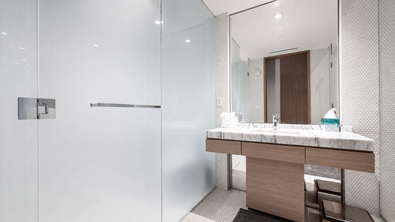Photo of Bathroom in Brickell