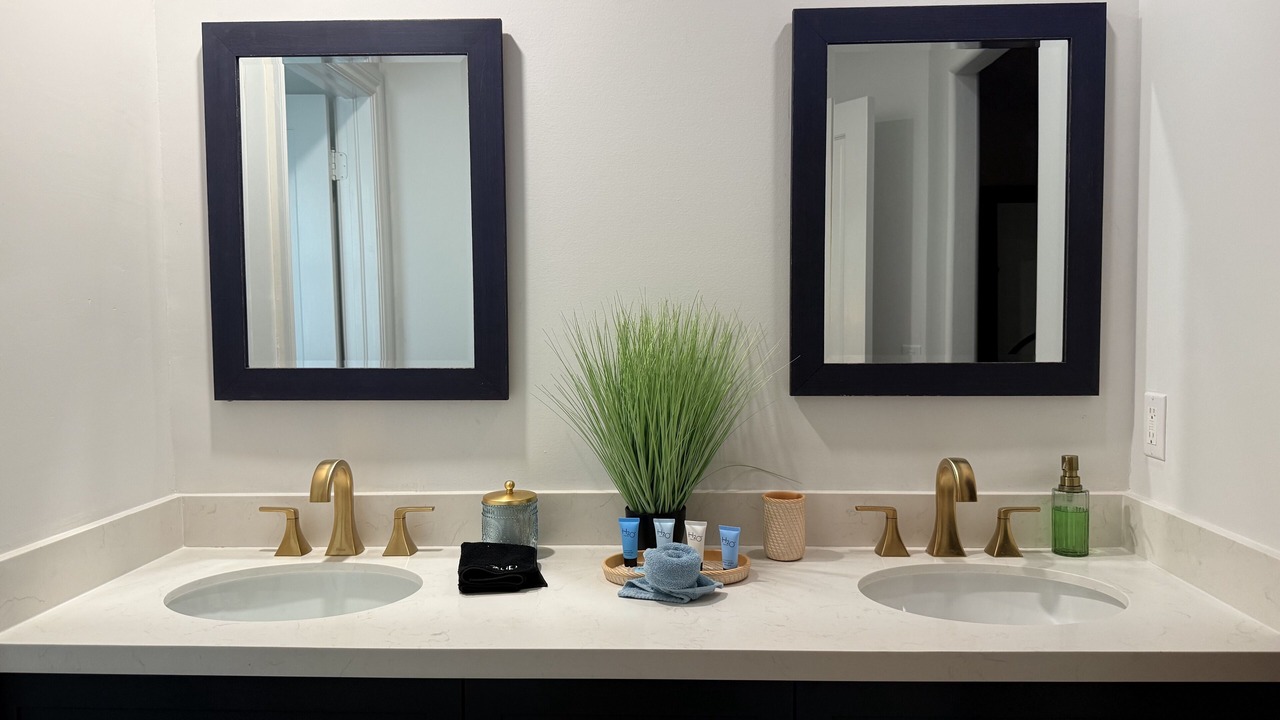 Photo of Bathroom in Naples Park