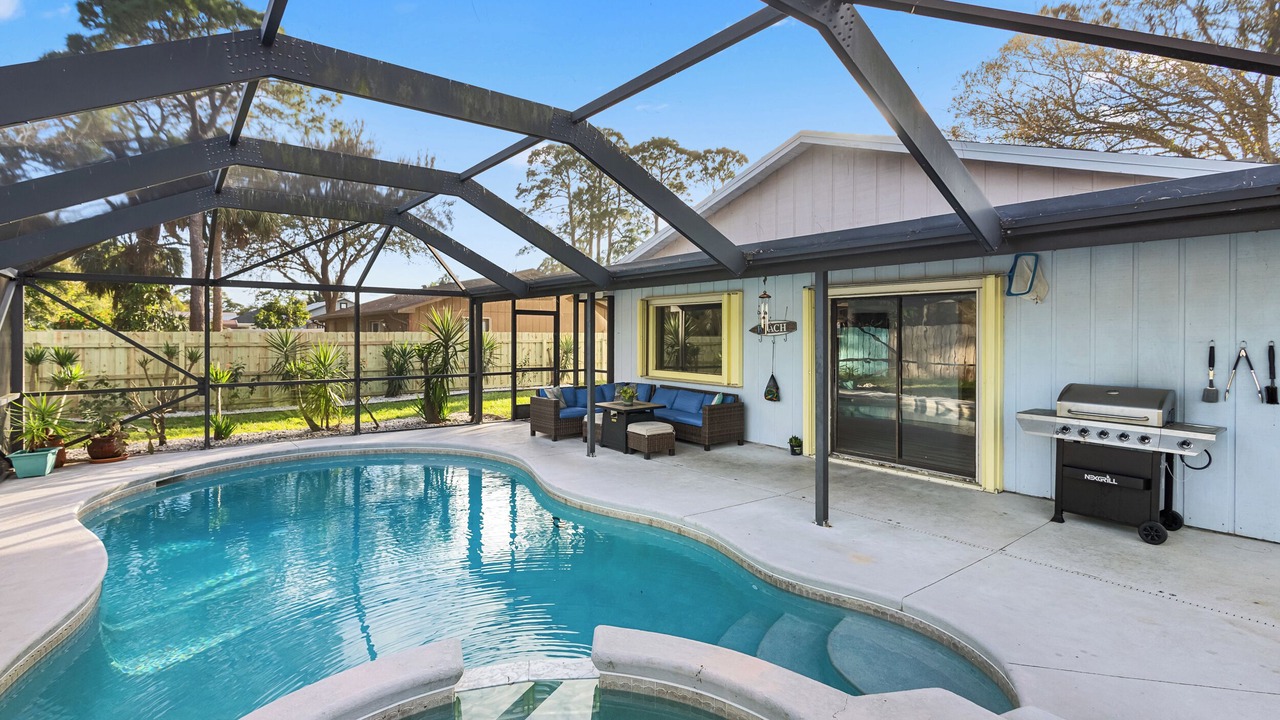 Photo of Outdoor in Indian River Estates