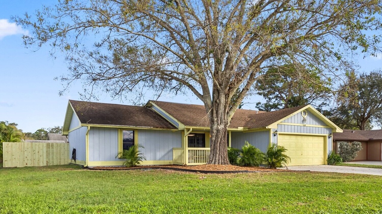 Photo of Outdoor in Indian River Estates