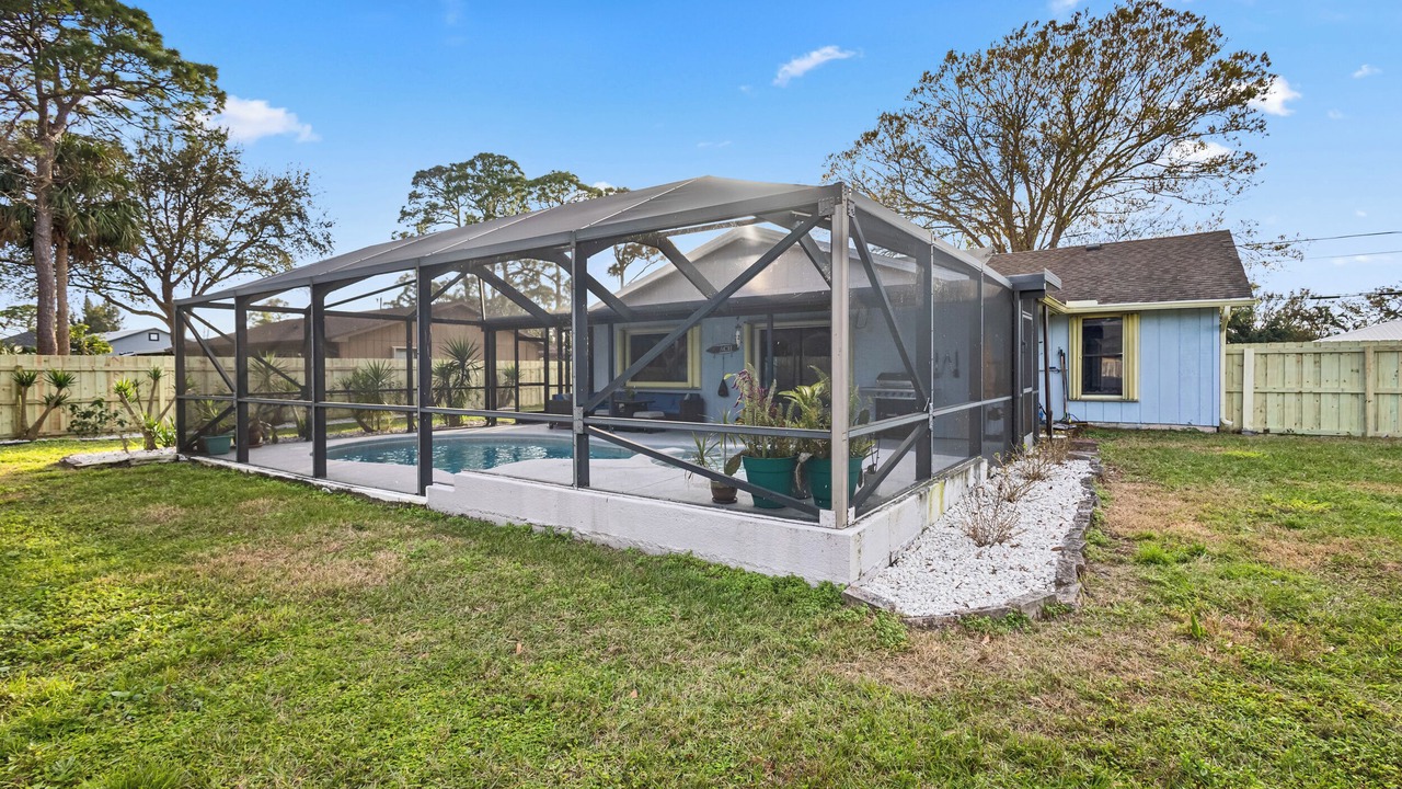 Photo of Outdoor in Indian River Estates