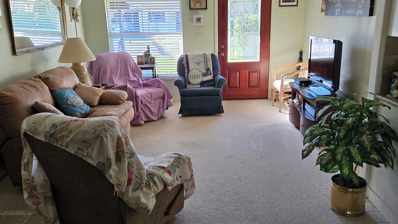 Photo of Livingroom in Highland