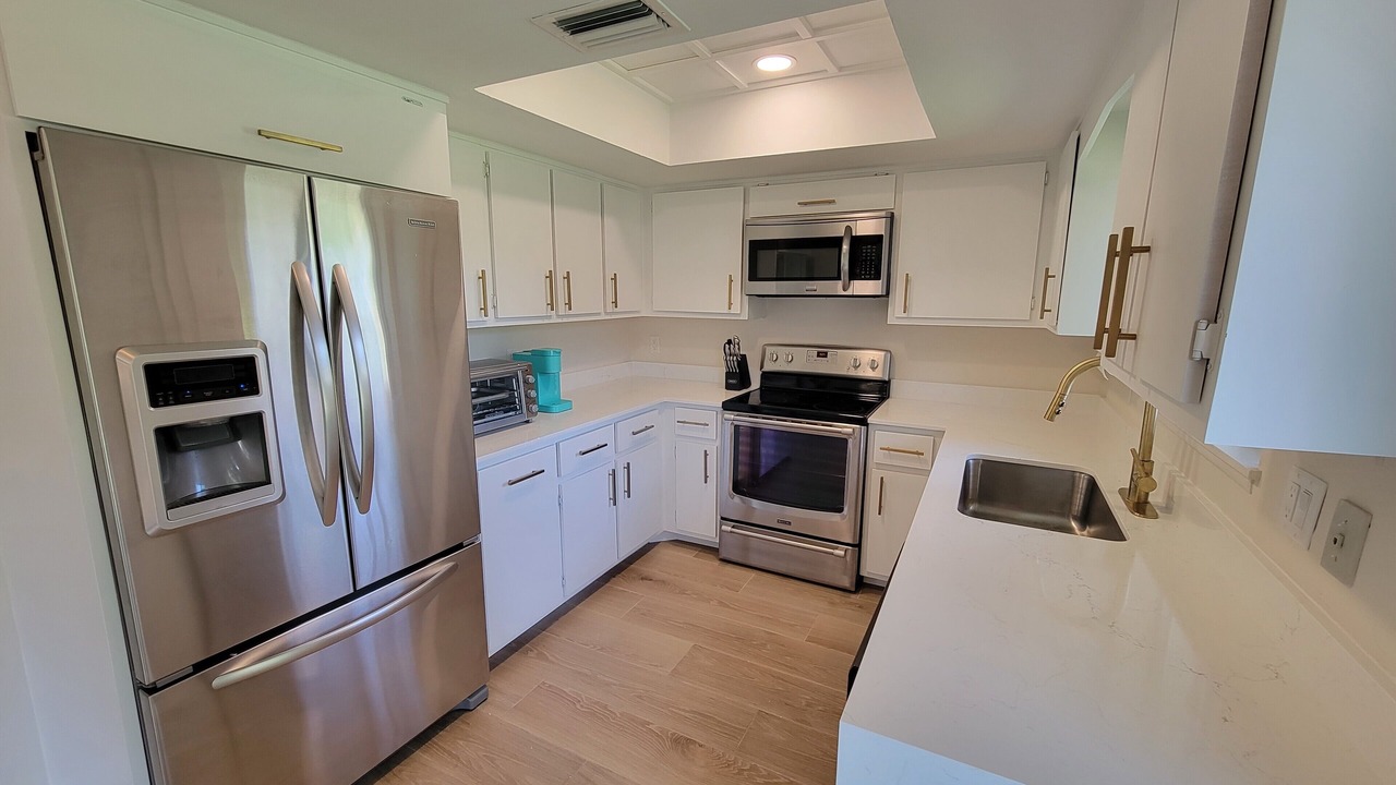 Photo of Kitchen in Palm River Estates