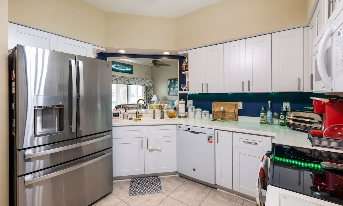 Photo of Kitchen in Tara Golf and Country Club