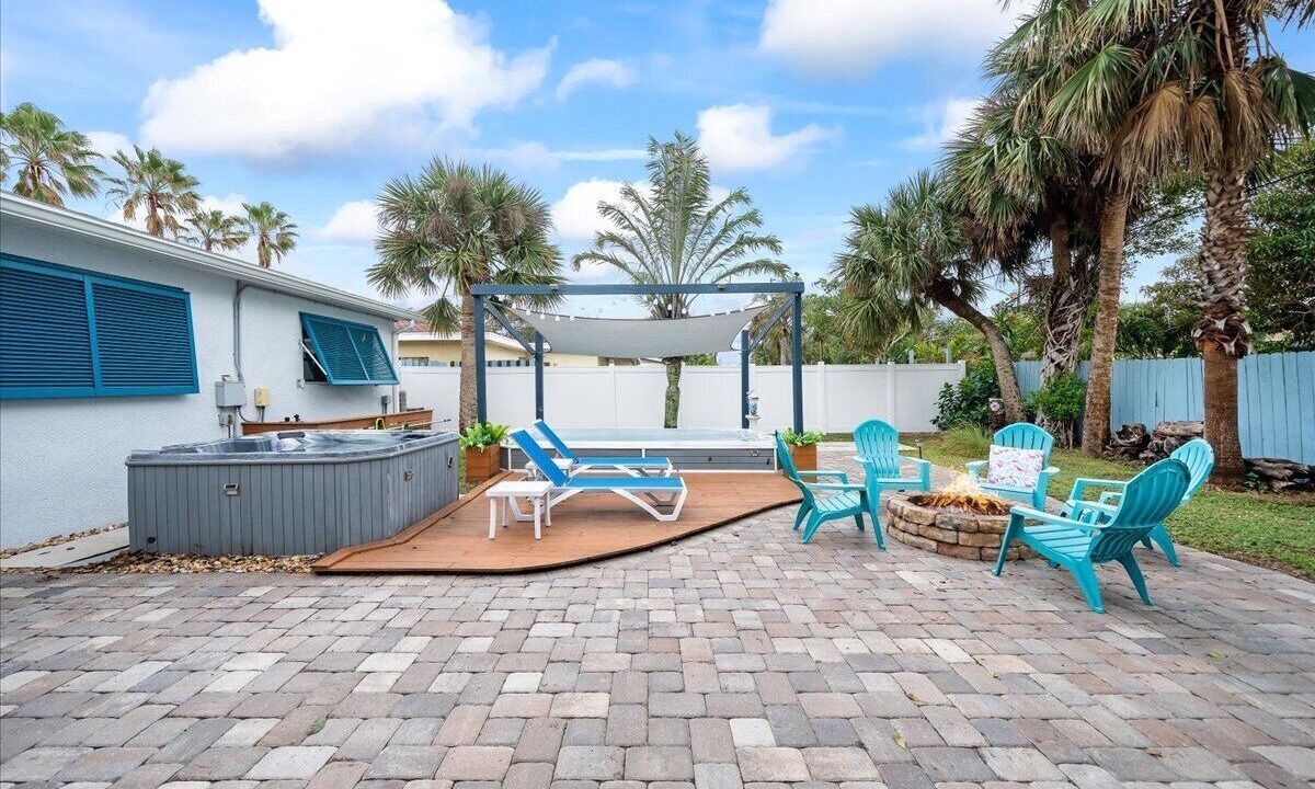 Photo of Patio Balcony in South Patrick Shores
