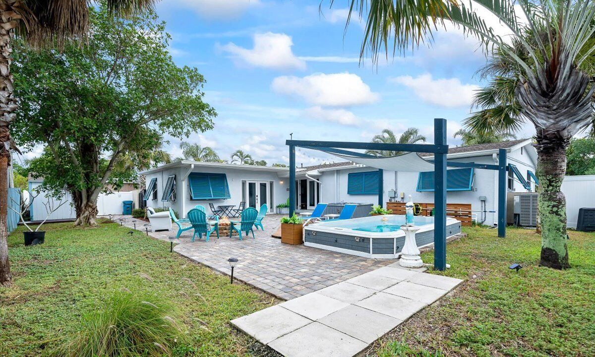 Photo of Patio Balcony in South Patrick Shores