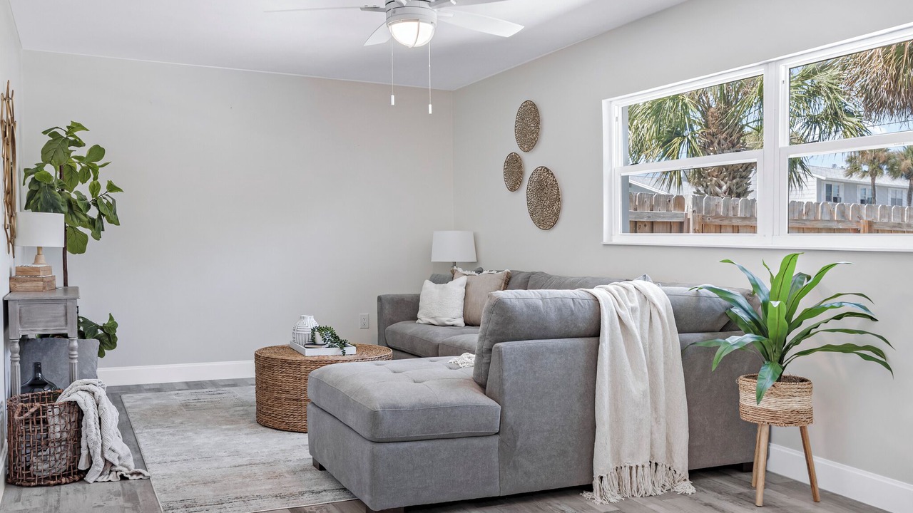 Photo of Livingroom in Indian Harbour Beach