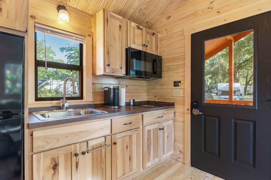 Photo of Kitchen in Thonotosassa