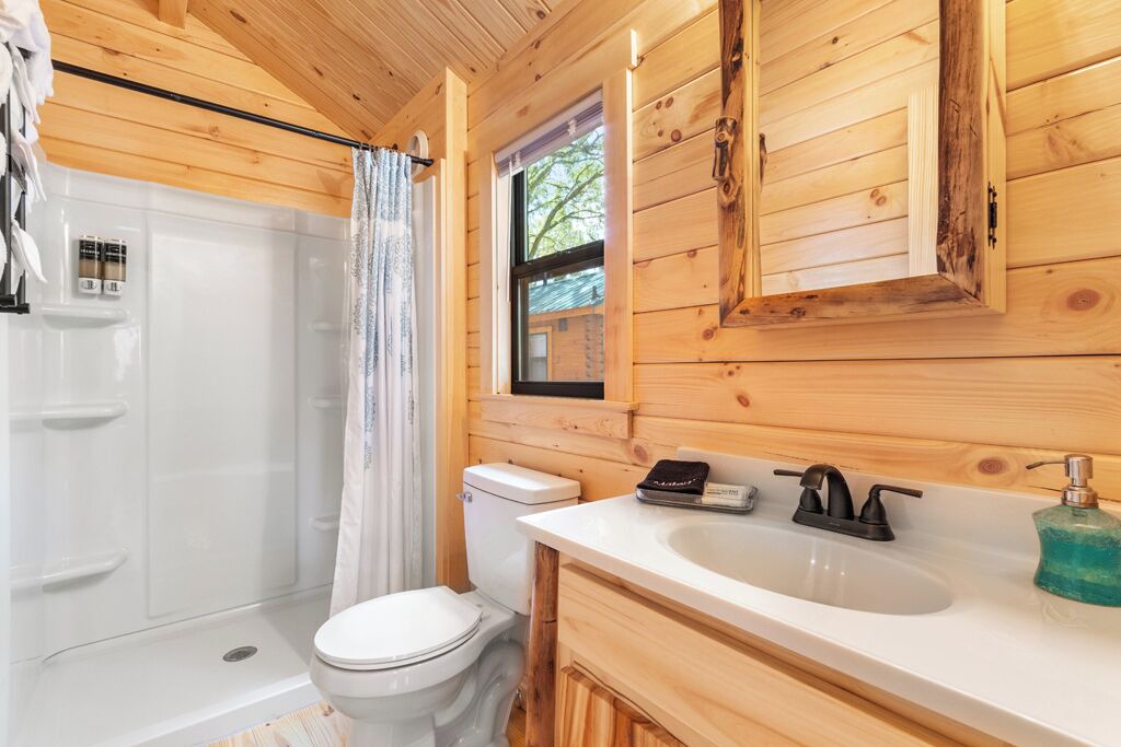 Photo of Bathroom in Thonotosassa