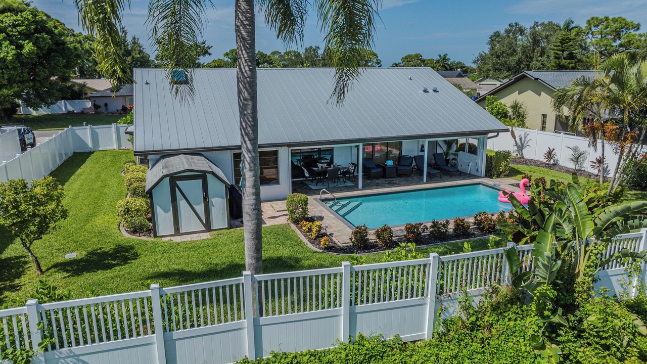 Photo of Outdoor in Lochmoor Waterway Estates