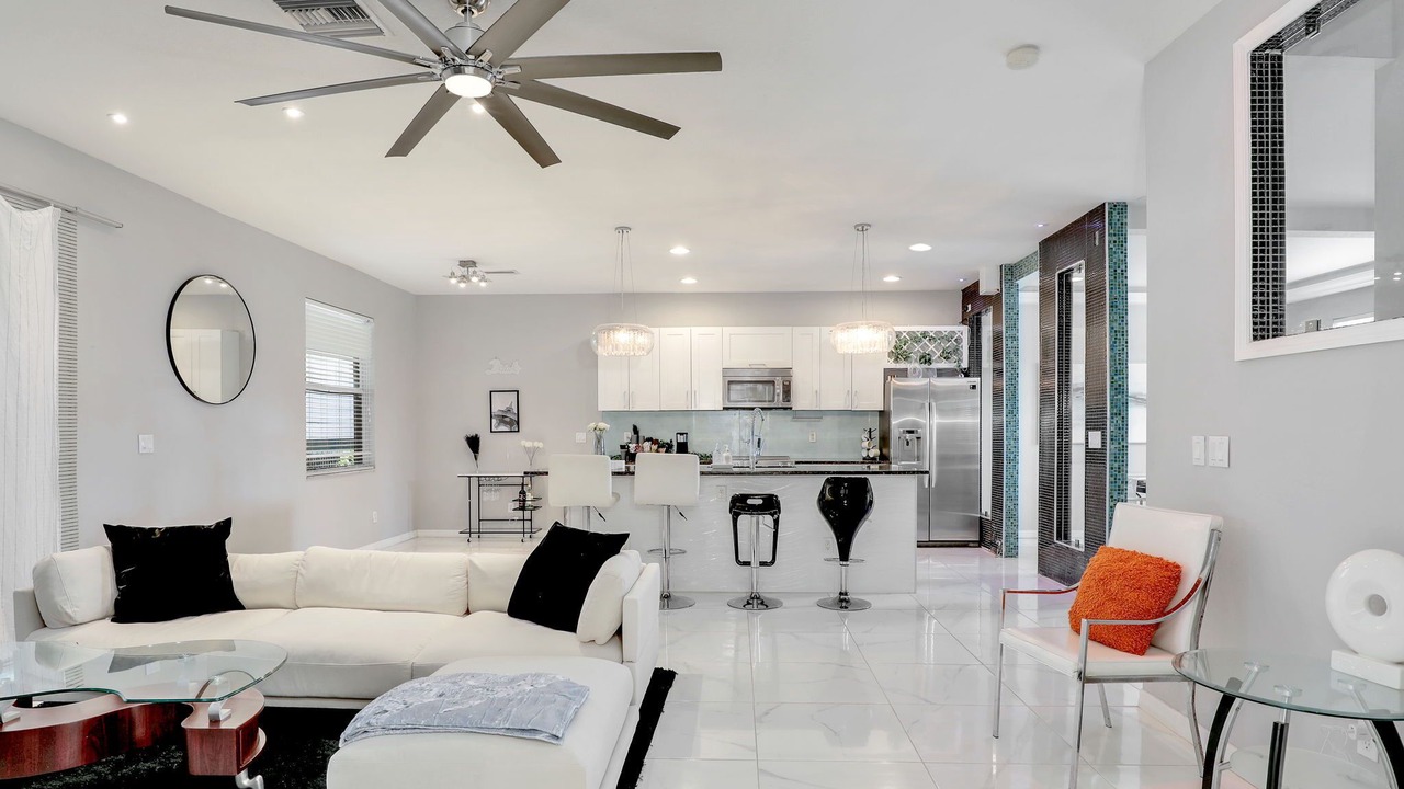Photo of Livingroom in Biggar