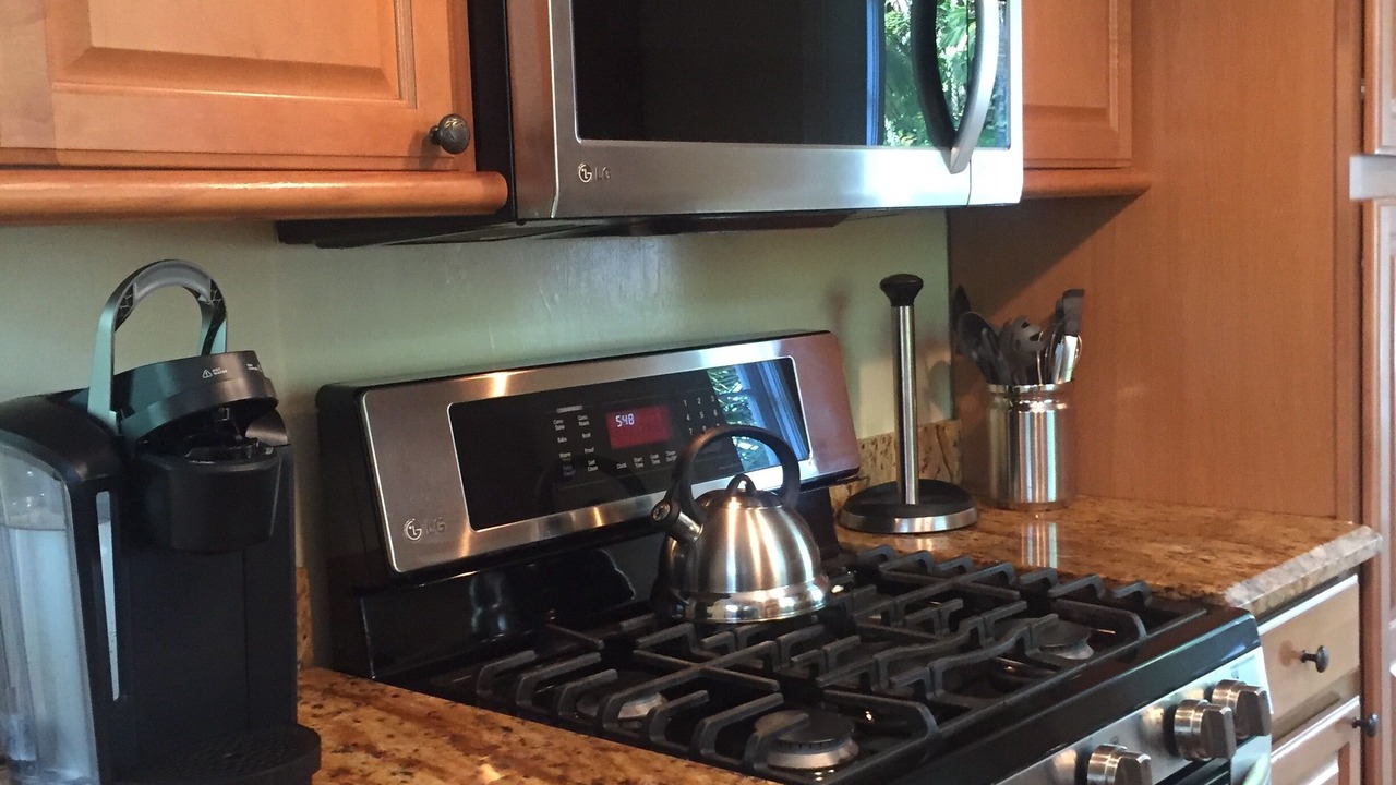 Photo of Kitchen in Poiciana Park II