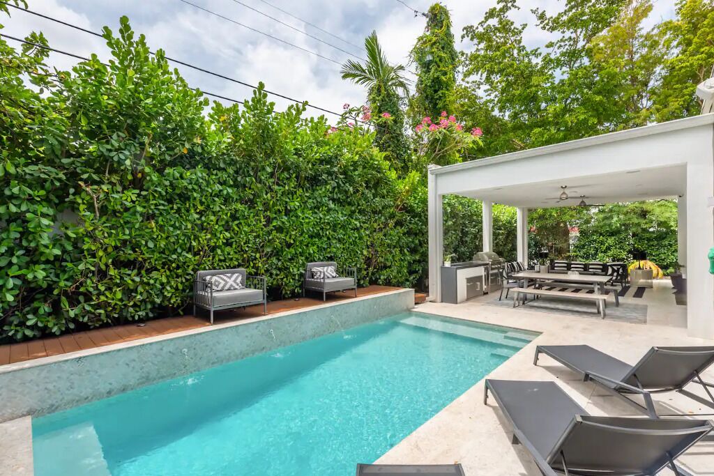 Photo of Outdoor in Northeast Miami