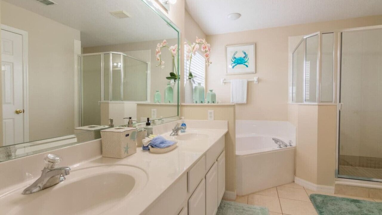Photo of Bathroom in Highlands Reserve