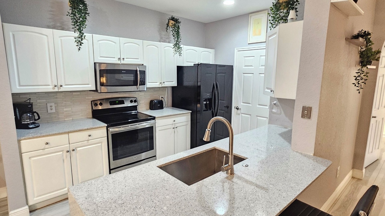 Photo of Kitchen in South Eola