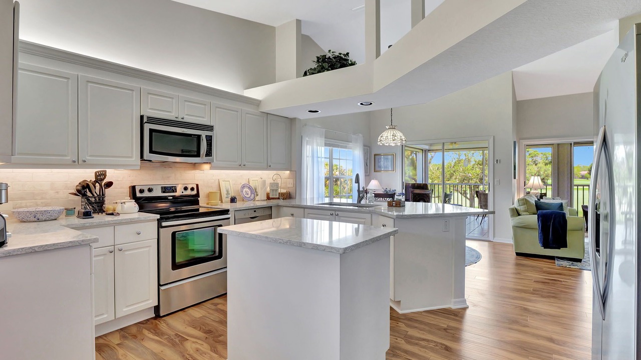 Photo of Kitchen in Imperial Golf Estates