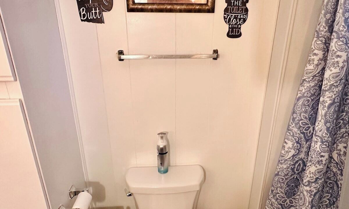 Photo of Bathroom in Riverview