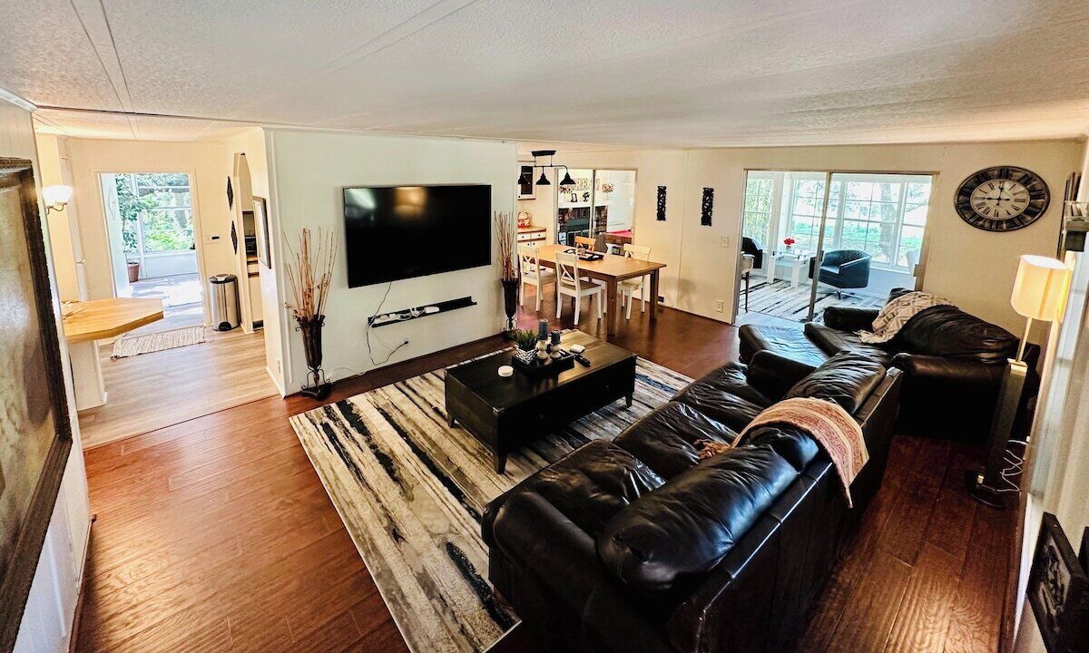 Photo of Livingroom in Riverview