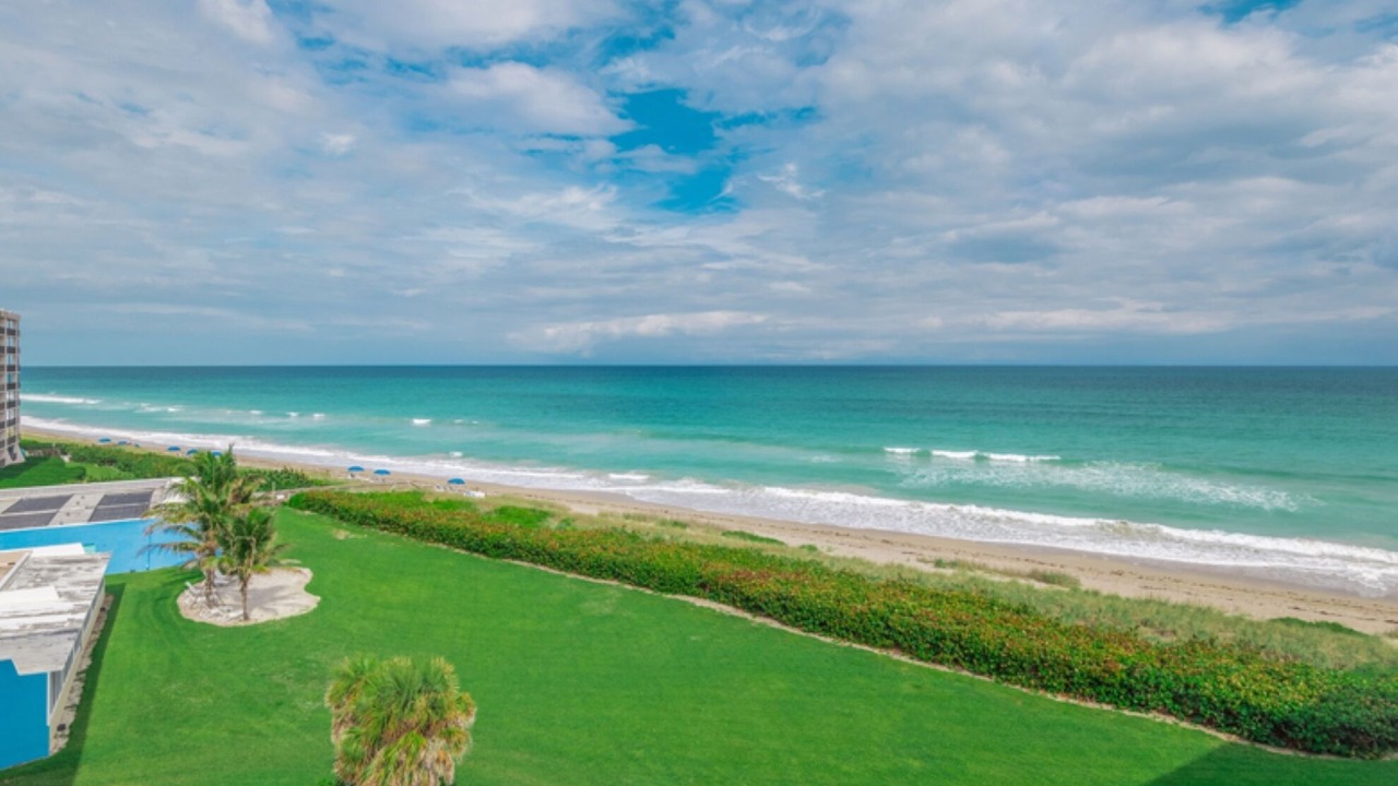Photo of Outdoor in Hutchinson Island South