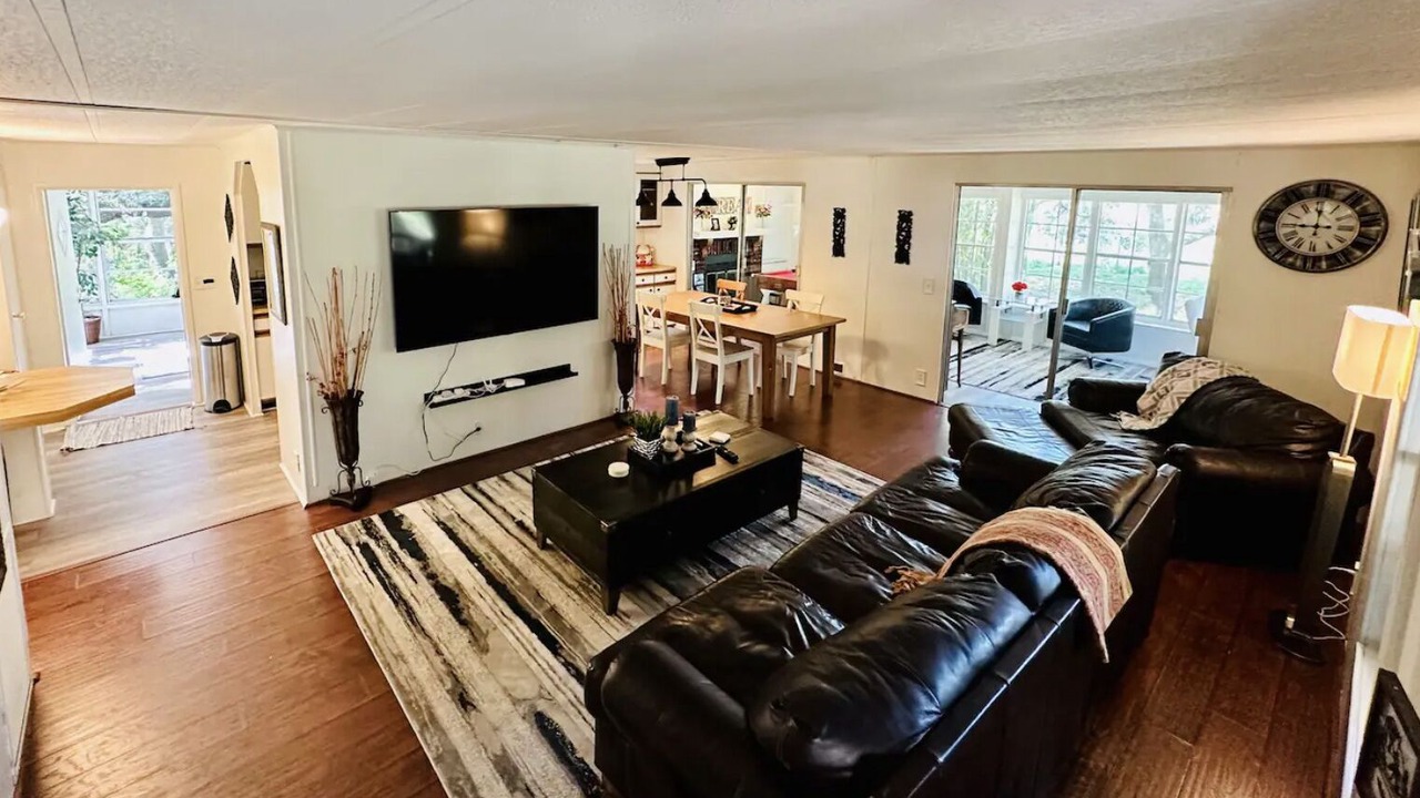 Photo of Livingroom in Riverview