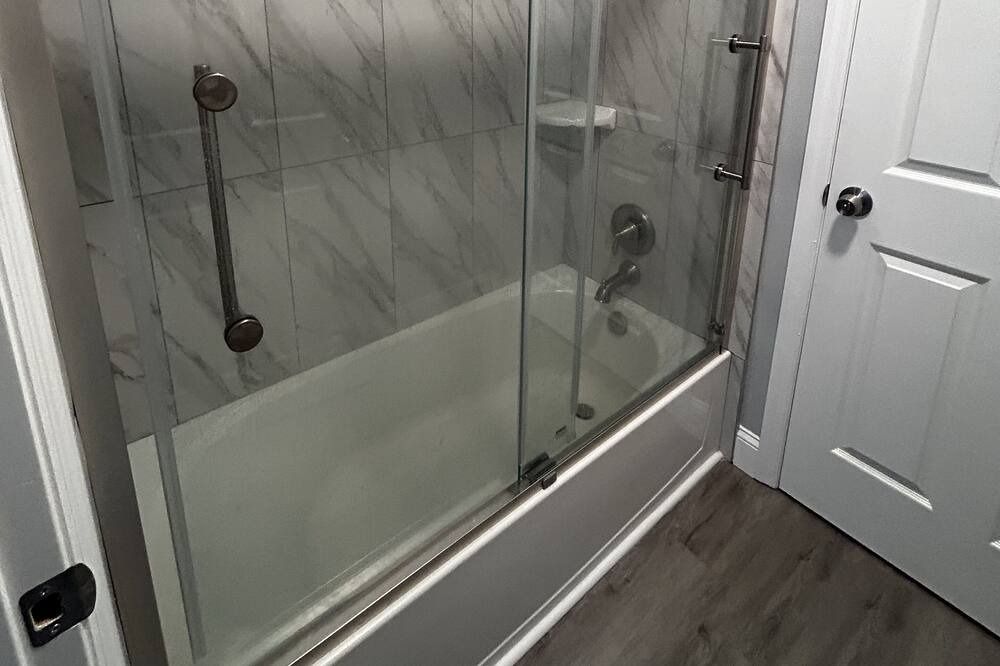Photo of Bathroom in Okeechobee