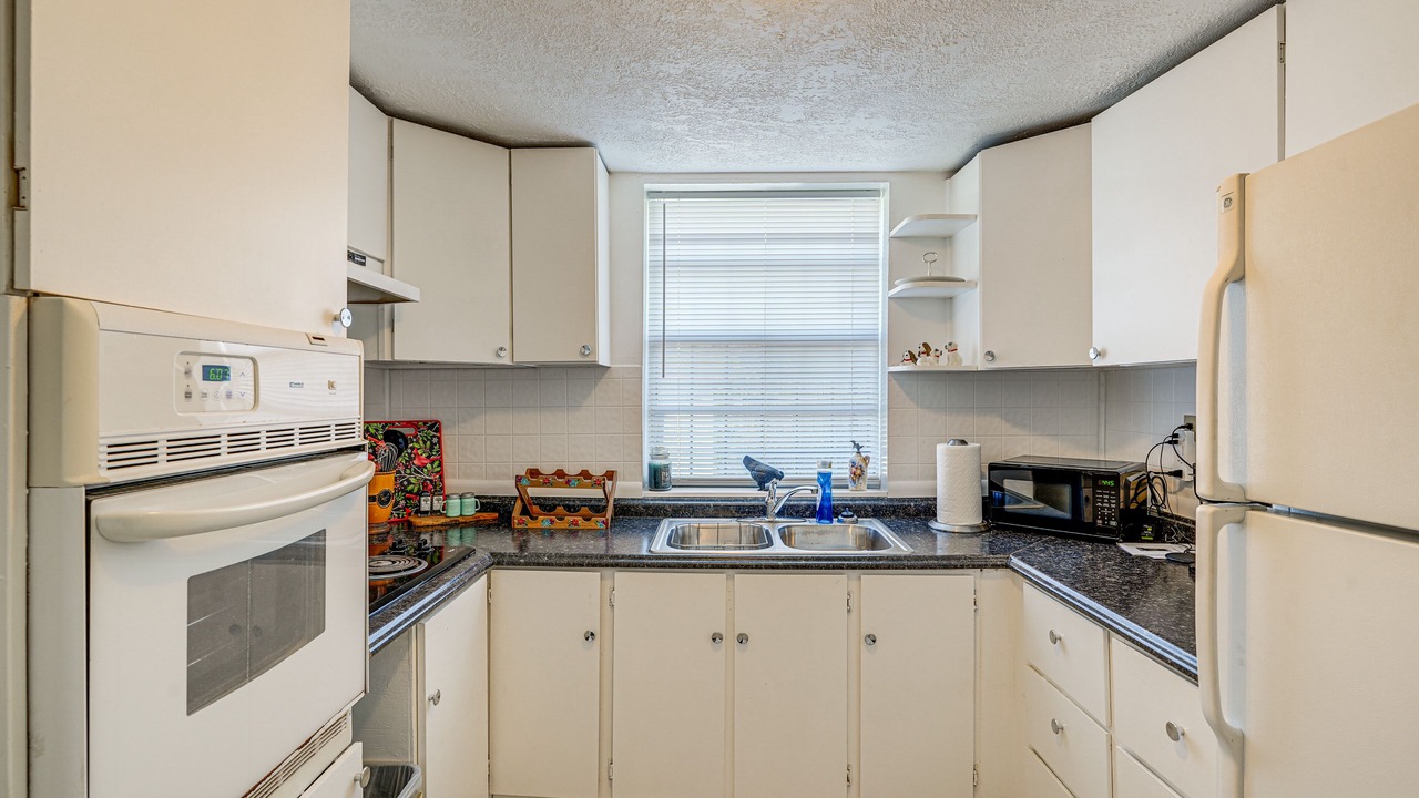 Photo of Kitchen in Winter Haven
