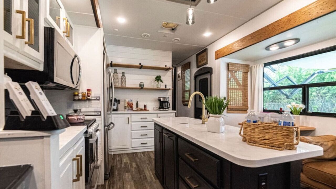 Photo of Kitchen in Tropic