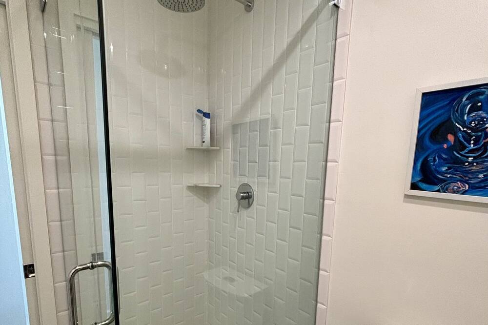 Photo of Bathroom in Sebring