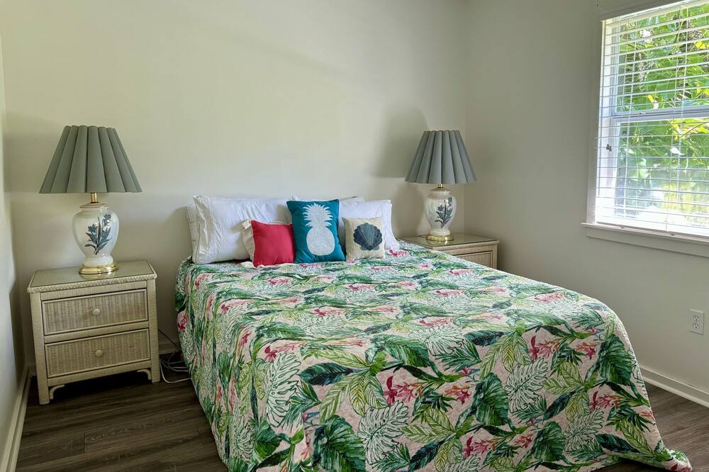 Photo of Bedroom in Sebring