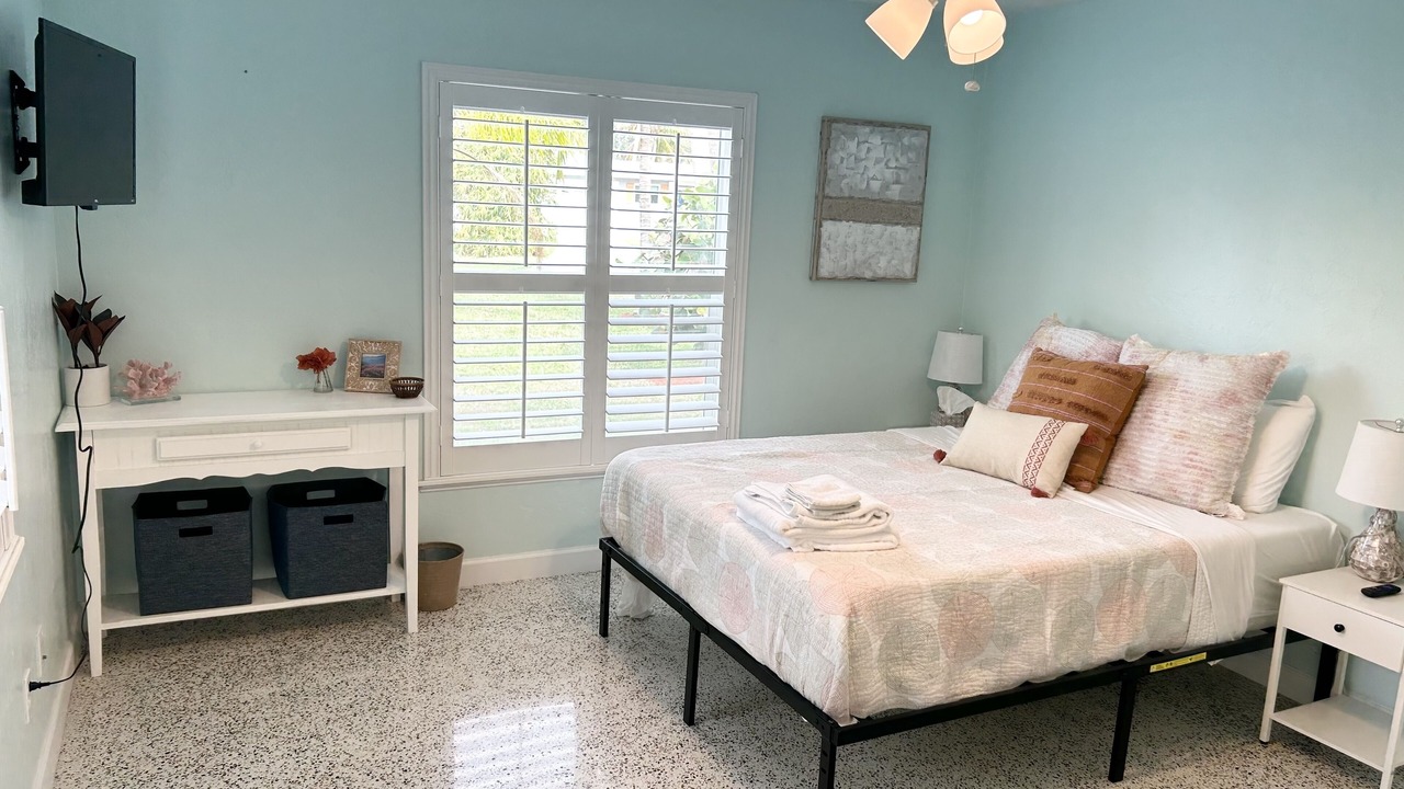 Photo of Others in Orchid Isle Estates