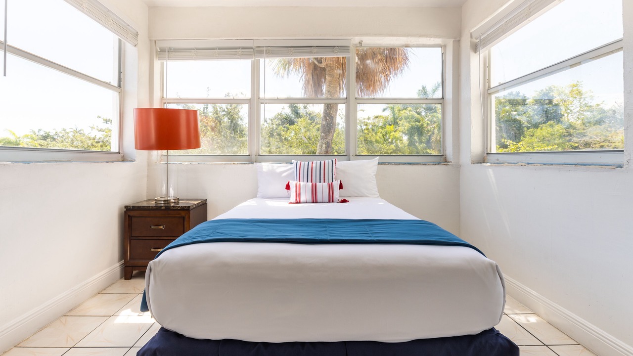 Photo of Bedroom in Northeast Miami