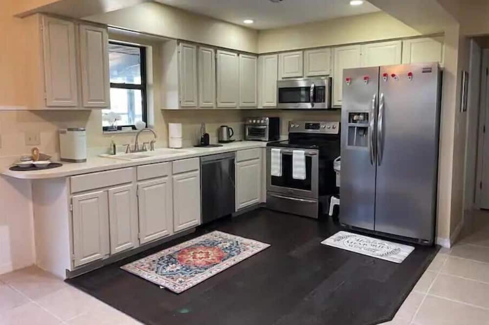 Photo of Kitchen in Sebring