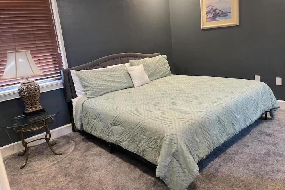 Photo of Bedroom in Sebring