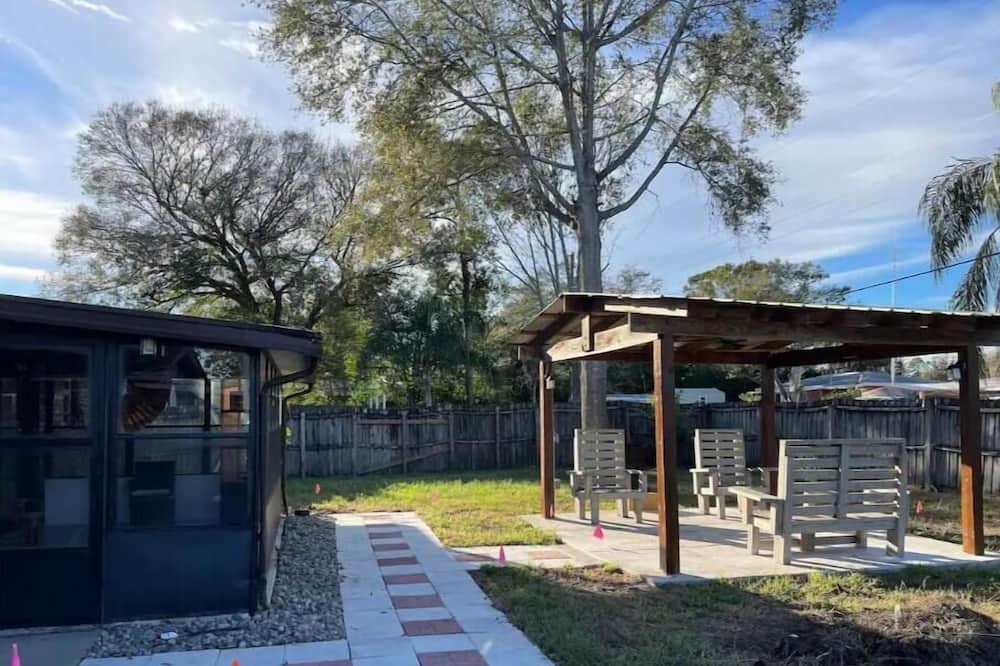 Photo of Bedroom in Sebring