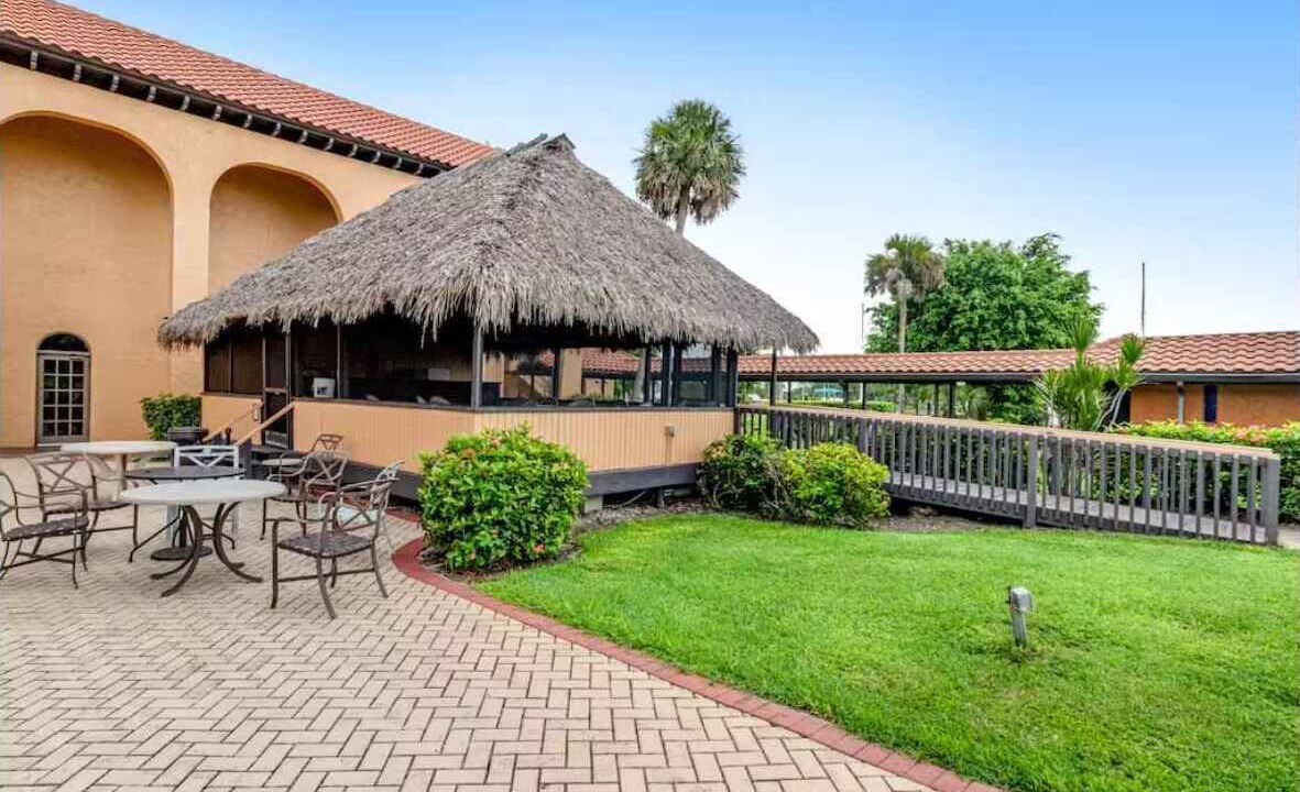 Photo of Outdoor in Naples