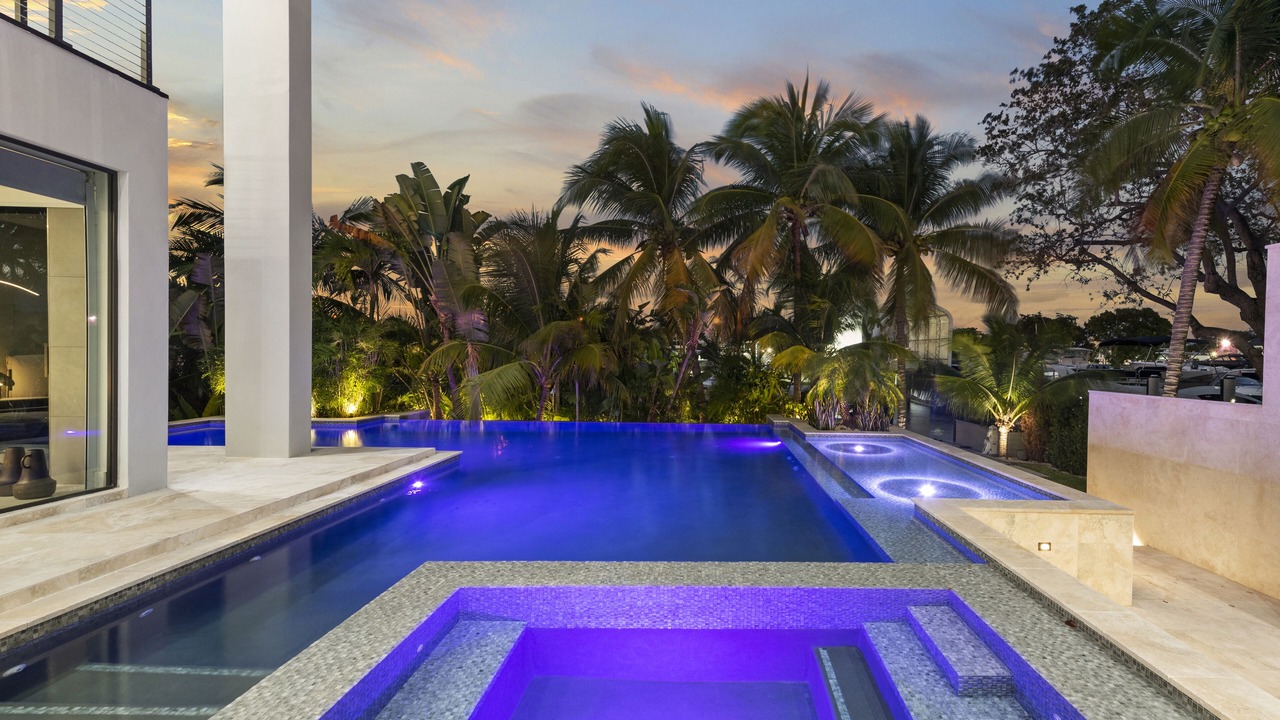 Photo of Outdoor in Northeast Miami