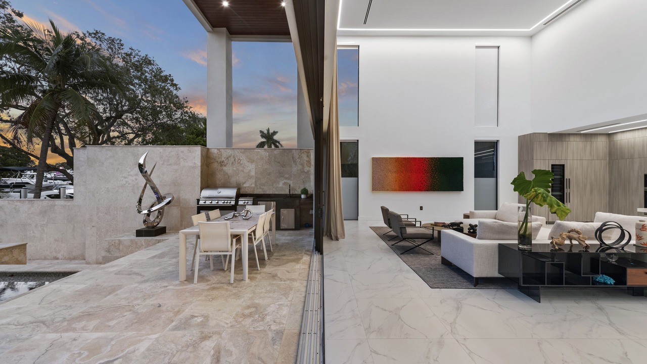 Photo of Outdoor in Northeast Miami