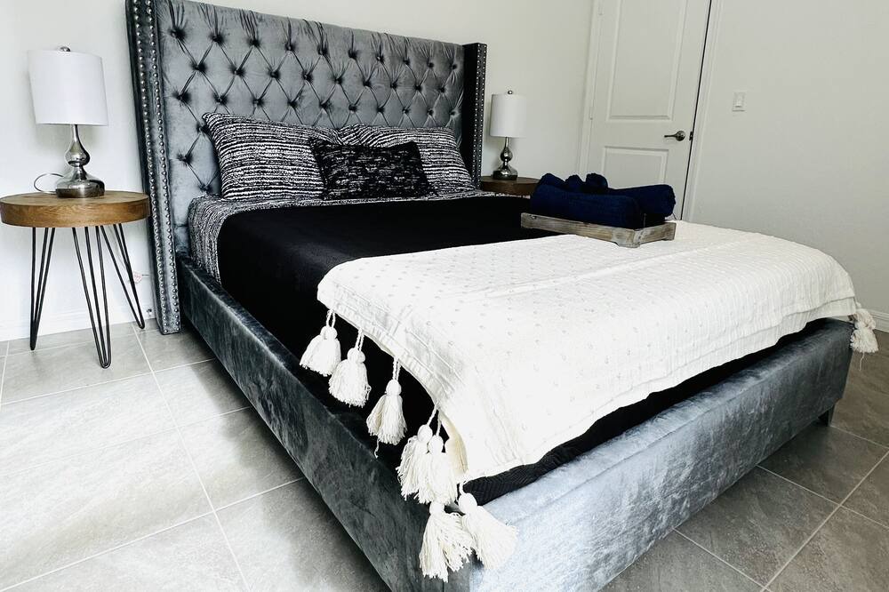 Photo of Bedroom in Port Saint Lucie