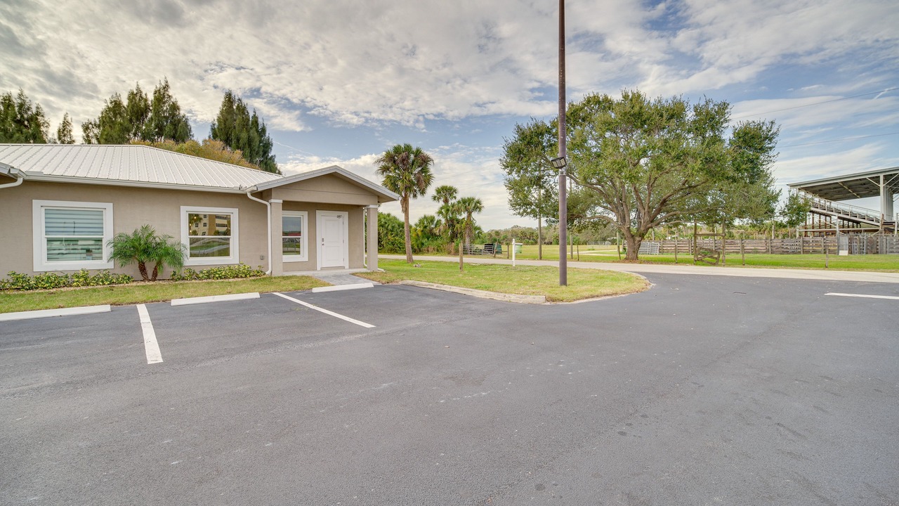 Photo of Outdoor in Okeechobee