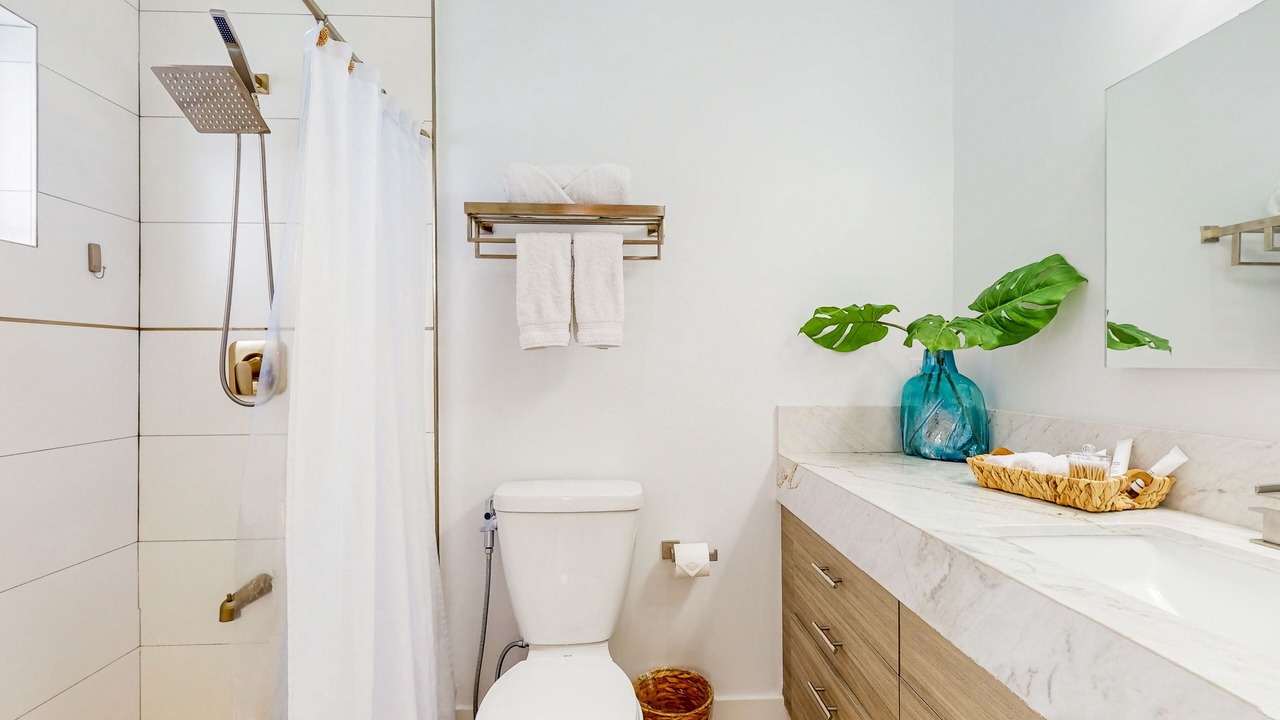 Photo of Bathroom in Key Largo Village